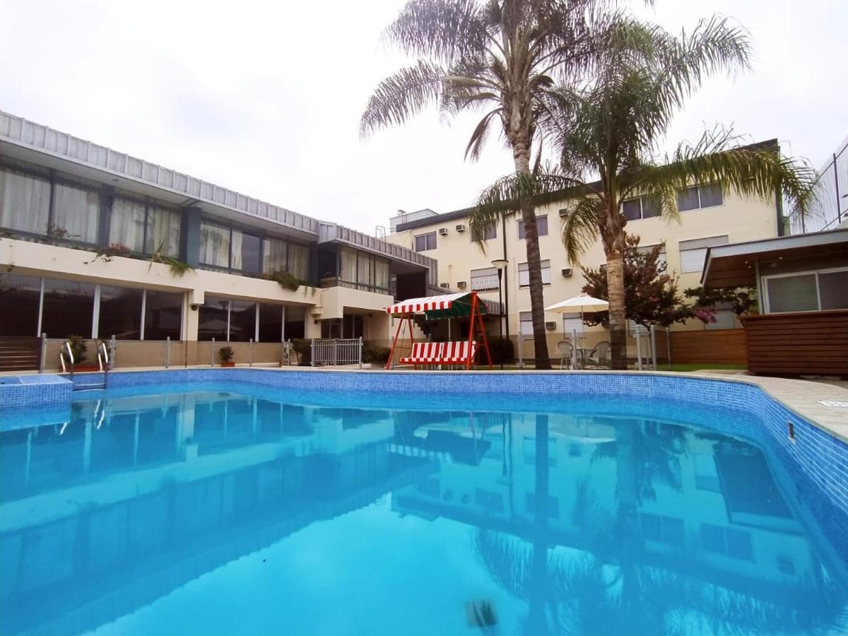 Gran Lourdes Hotel By Cph ヴィラ・カルロス・パス エクステリア 写真