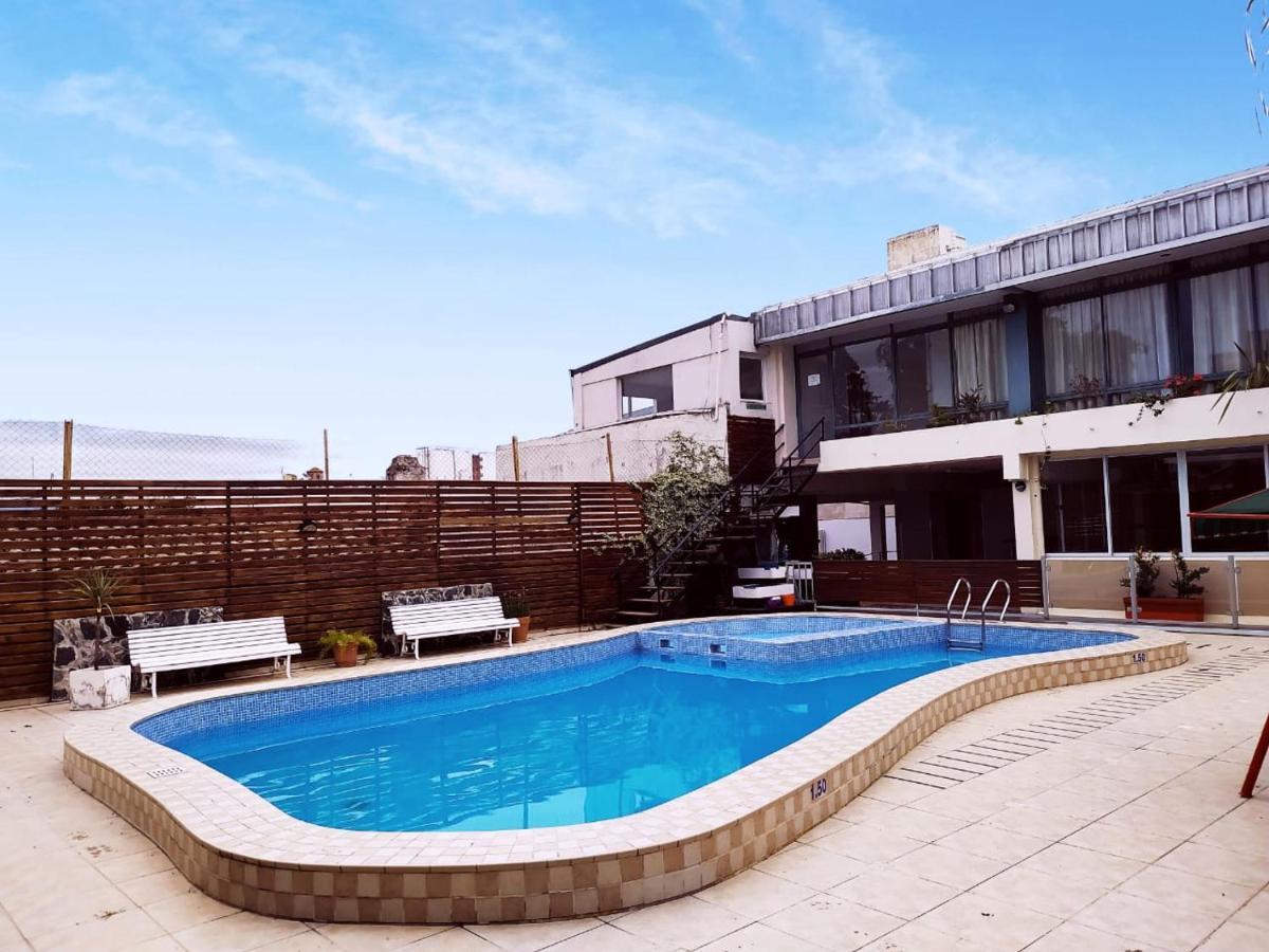 Gran Lourdes Hotel By Cph ヴィラ・カルロス・パス エクステリア 写真
